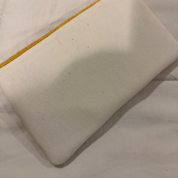 Beaded envelope clutch with chain shoulder strap - Picture 4 of 4